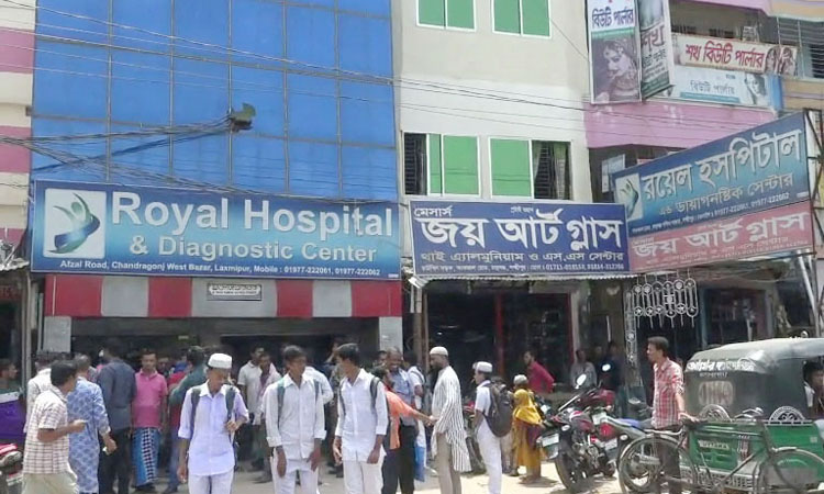 লক্ষ্মীপুরে সিজারের পর মারা গেলেন মা, বেঁচে আছে নবজাতক