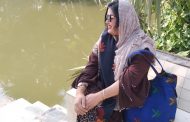 কবিতা: নীল করিডোরে -কবি:আরেফিন শিমুল
